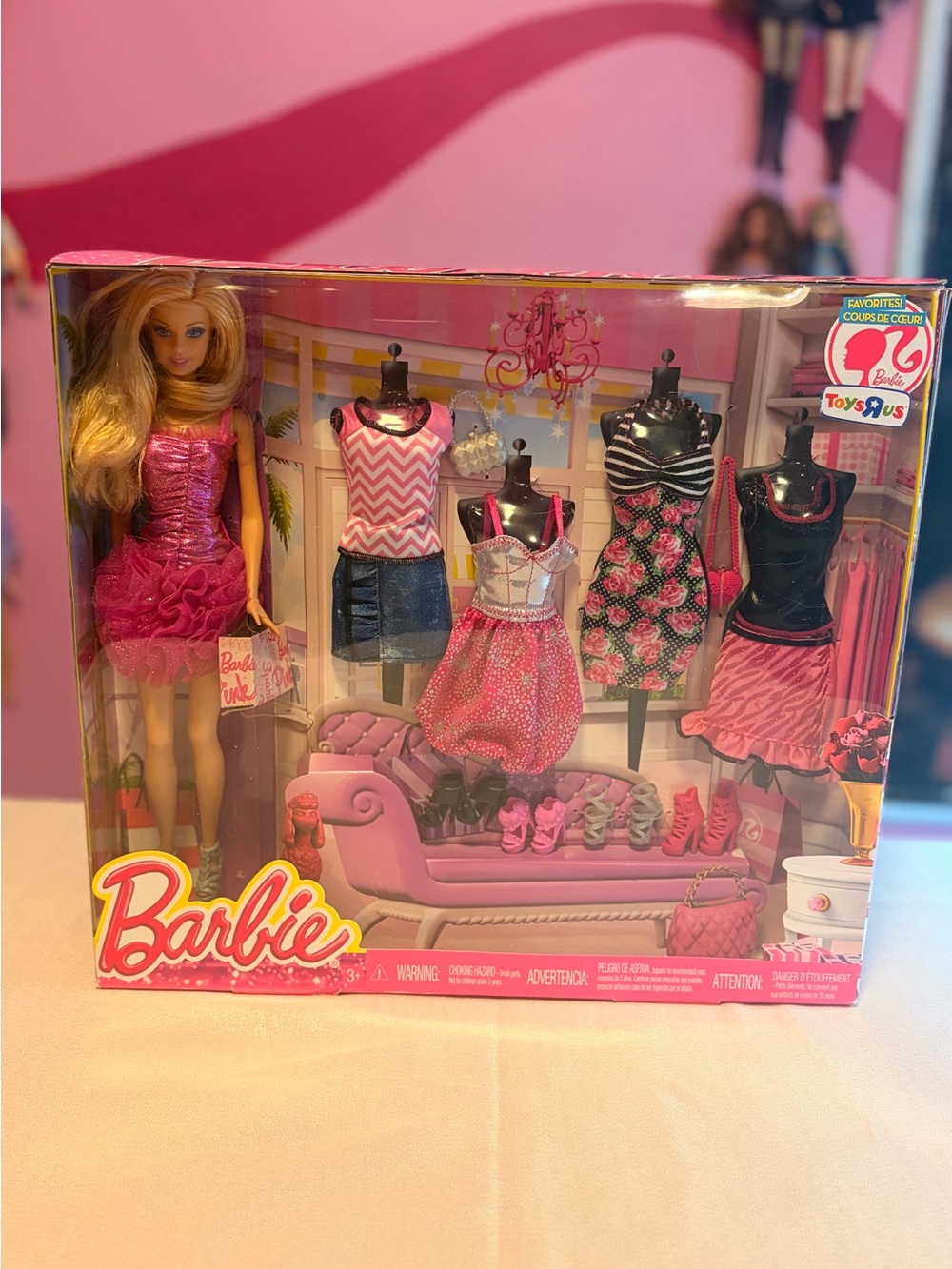 2014 Toys Are Us Favorites Barbie & Fashions/Malibu Avenue